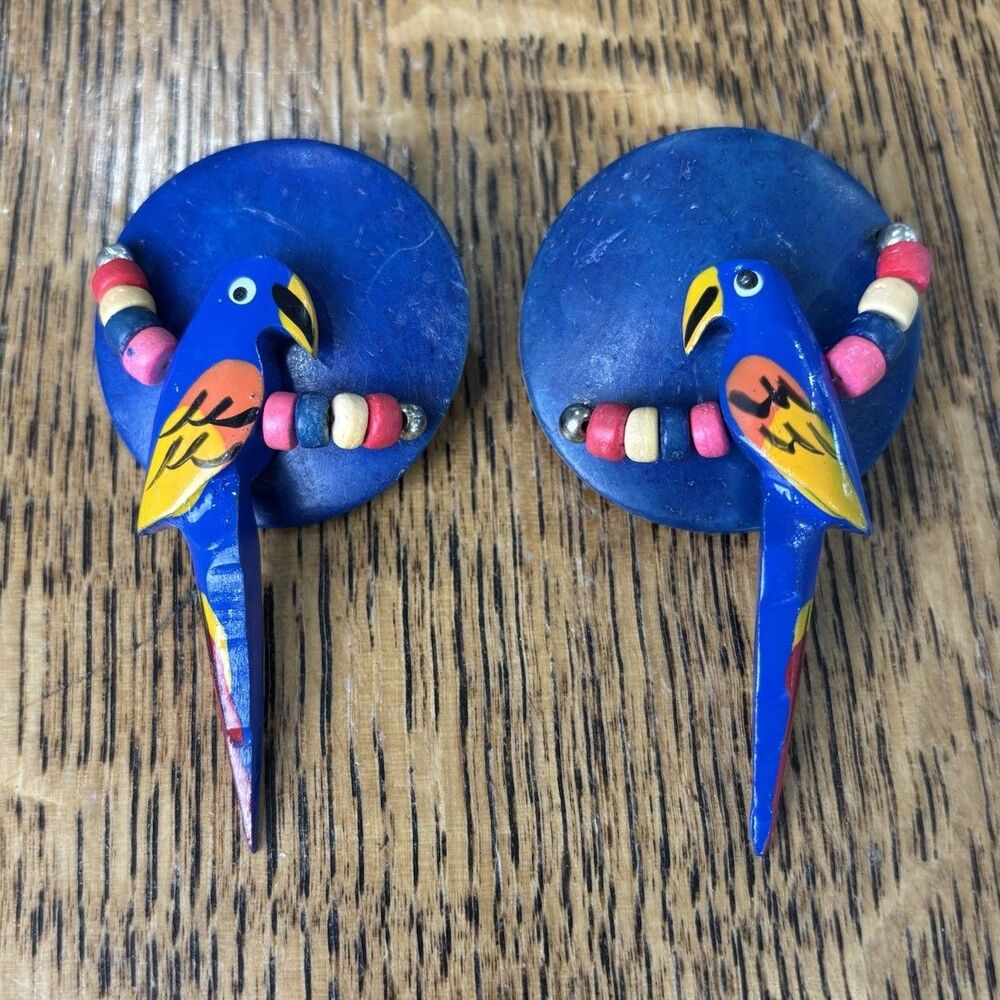 Vtg Wood Hand Painted Blue Parrot Bird Earrings Boho Tropical Resort Retro Bold